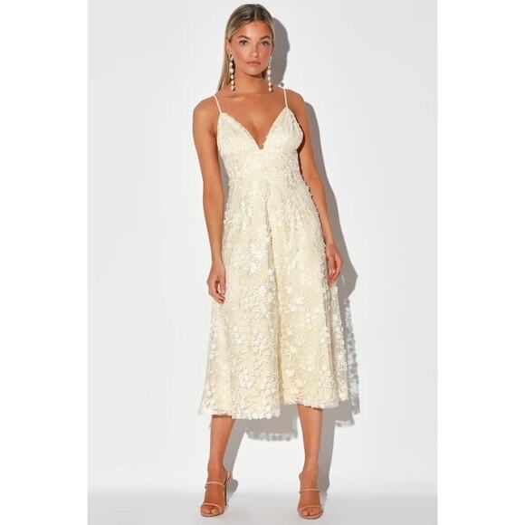 Lulus Flourishing Kiss Cream Floral Embroidered Floral Lace Midi Dress SZ S NWT - Picture 1 of 12